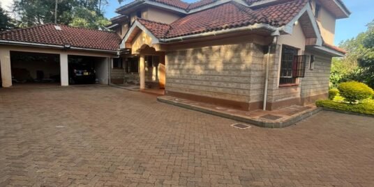 4 bedroom Townhouse For Sale in Kitisuru
