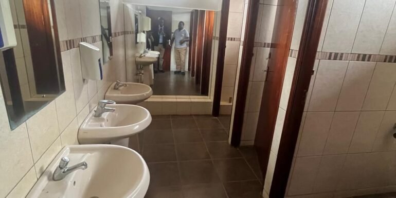 WhatsApp Image 2025-07-21 at 16.24.53_9353f4dd